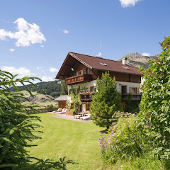 Nonton Langkofel Sassolungo Dolomites Live Webcam live streaming gratis